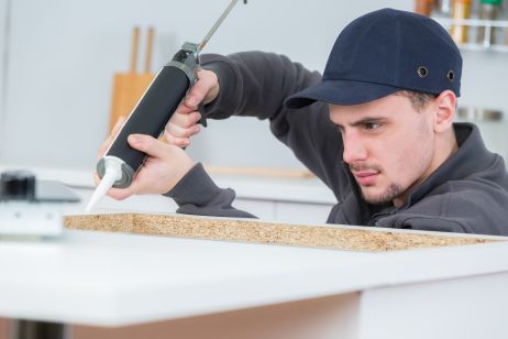 Mastic colle en cartouche : quel type pour quelle application ?