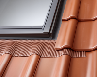 Raccord sur toiture EDW CK02 0700C2 pour tuiles - pose traditionnelle - larg. 55cm x haut. 78cm Rouge brun