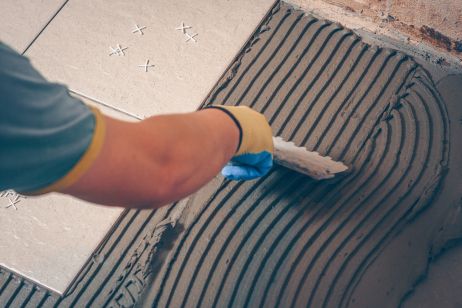 Comment choisir votre colle à carrelage ?