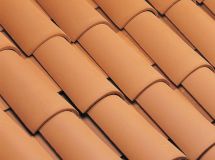 Tuile de rive à rabat droite à recouvrement terre cuite Romane Sans Pastel