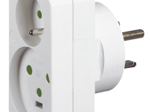 ADAPTATEUR PRISE 16 OU 20 AMPERES / SOCLE 32 AMPERES